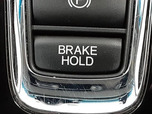 HONDA VEZEL HYBRID 2015