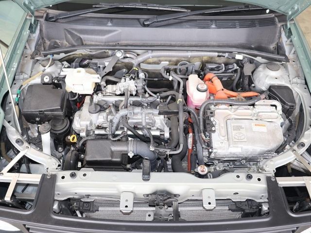 TOYOTA SUCCEED van HYBRID 2019