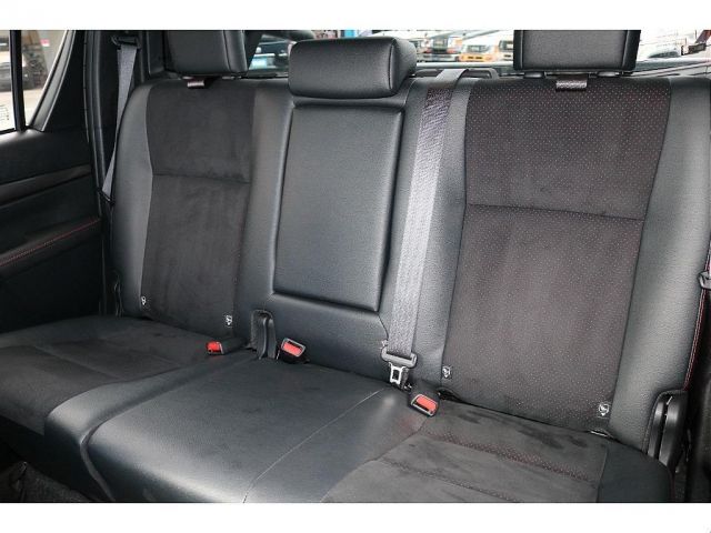 TOYOTA HILUX 4WD 2023