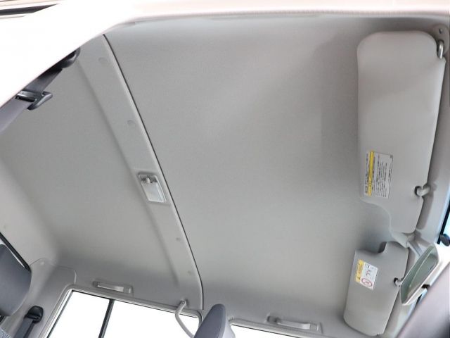 TOYOTA LANDCRUISER PICKUP 2015