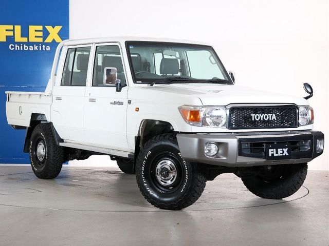 TOYOTA LANDCRUISER PICKUP 2015