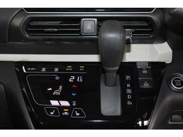 MITSUBISHI DELICA MINI 2025