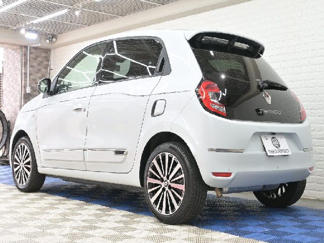 RENAULT RENAULT TWINGO 2023