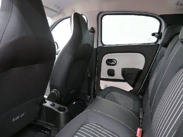 RENAULT RENAULT TWINGO 2023