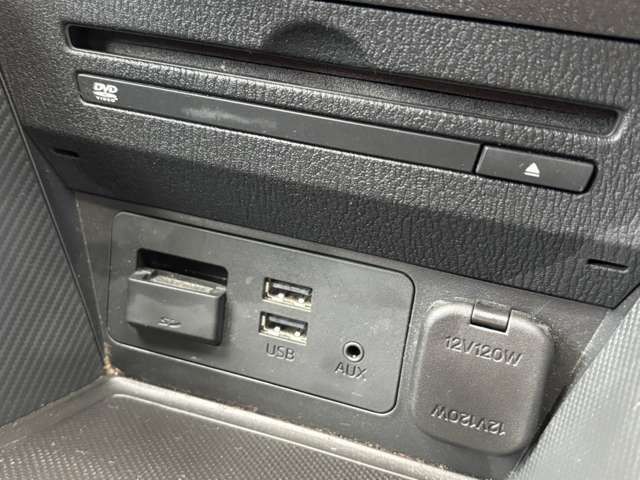 MAZDA DEMIO 4WD 2015