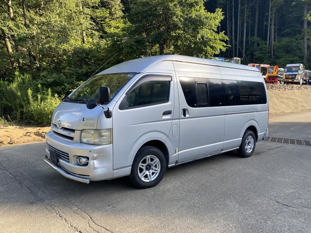 TOYOTA HIACE van 4WD 2005