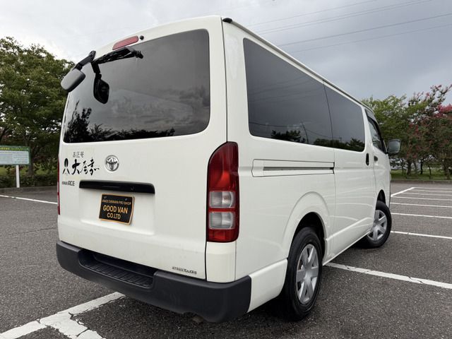 TOYOTA HIACE van 4WD 2006