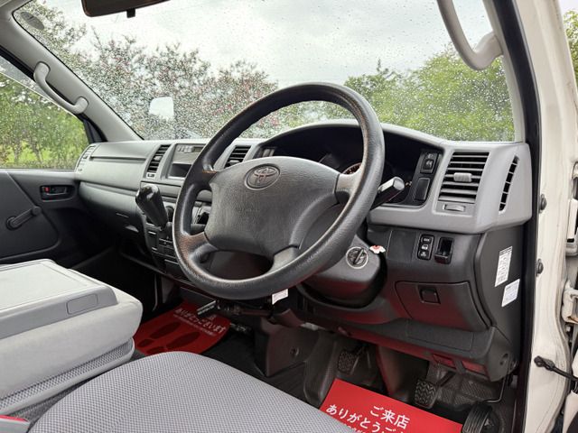TOYOTA HIACE van 4WD 2006