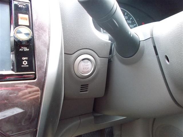 NISSAN MARCH  4WD 2016