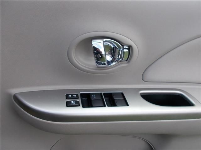 NISSAN MARCH  4WD 2016