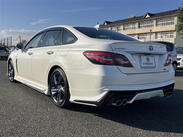 TOYOTA CROWN sedan hybrid 2018