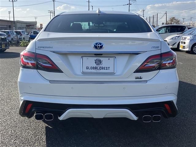TOYOTA CROWN sedan hybrid 2018