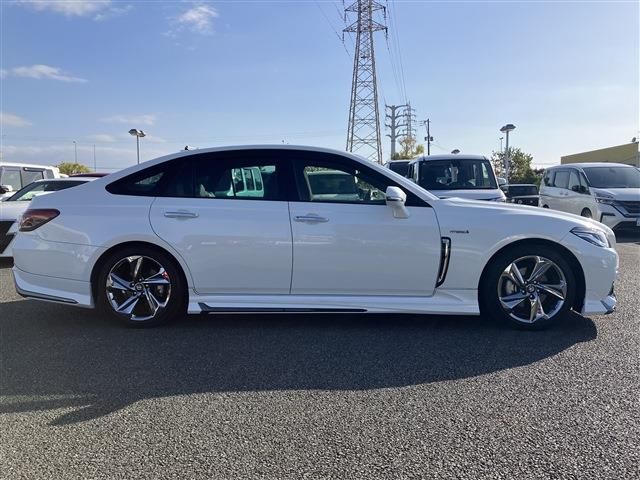 TOYOTA CROWN sedan hybrid 2018