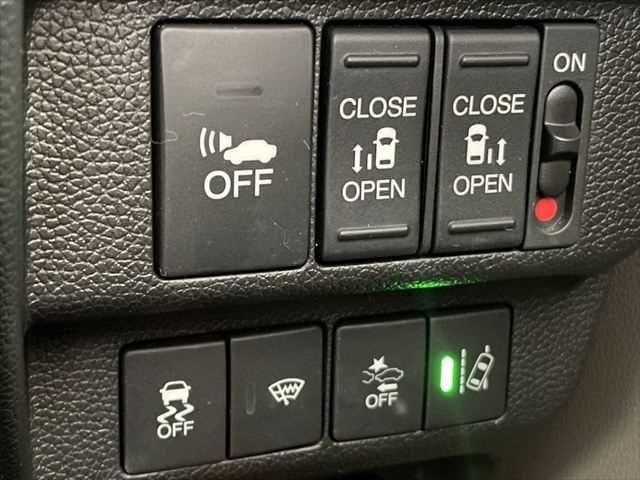 HONDA FREED HYBRID 2016