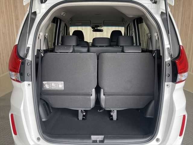 HONDA FREED HYBRID 2016