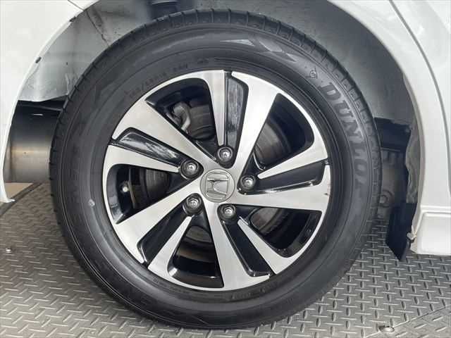 HONDA FREED HYBRID 2016