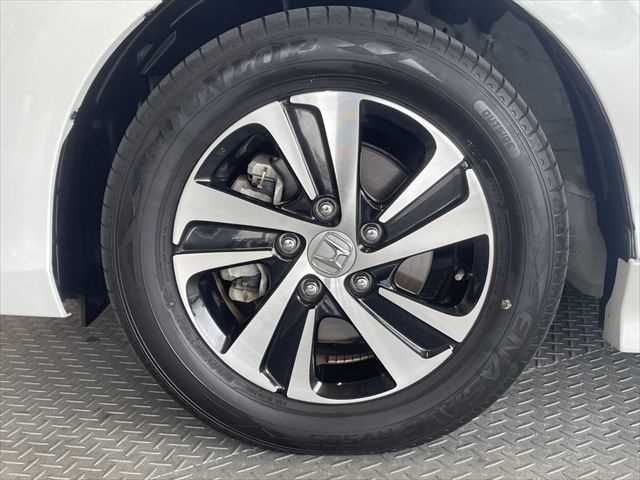 HONDA FREED HYBRID 2016