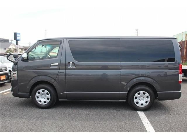 TOYOTA HIACE van 2WD 2016