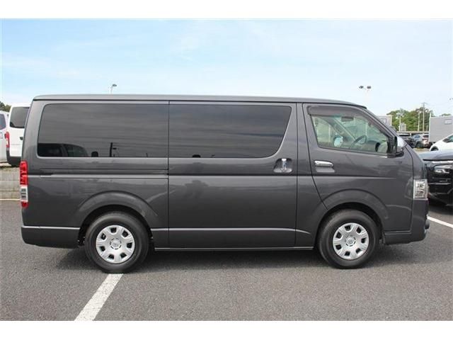 TOYOTA HIACE van 2WD 2016