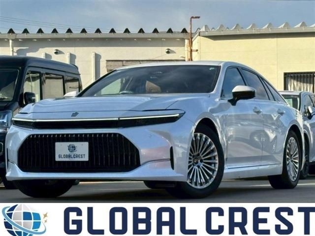 TOYOTA CROWN sedan hybrid 2024
