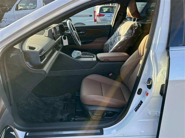 TOYOTA CROWN sedan hybrid 2024