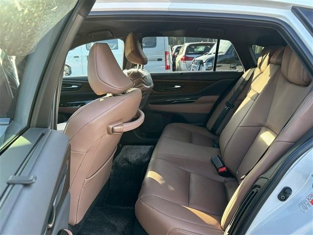 TOYOTA CROWN sedan hybrid 2024