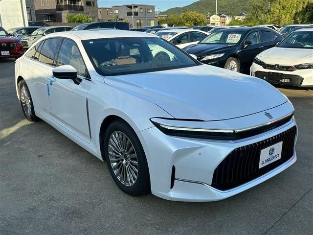TOYOTA CROWN sedan hybrid 2024