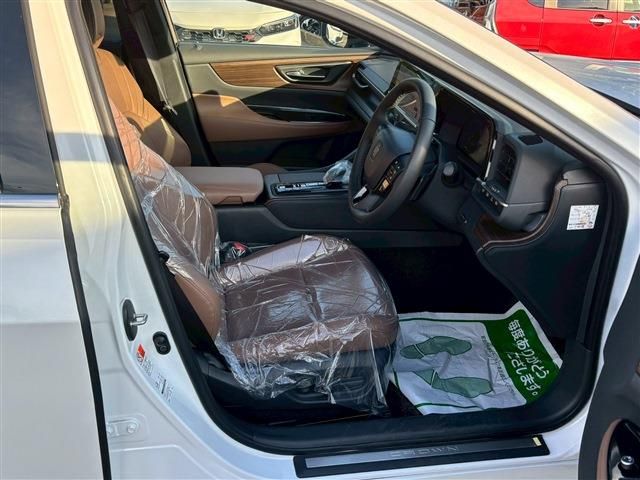 TOYOTA CROWN sedan hybrid 2024