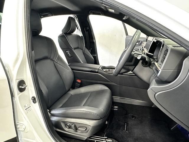 TOYOTA CROWN CROSSOVER 2022