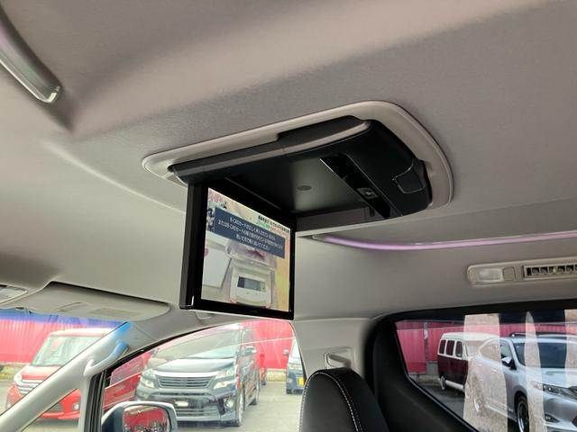 TOYOTA VELLFIRE 2015