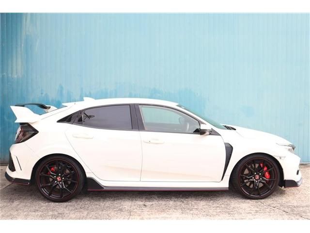 HONDA CIVIC hatchback 2017