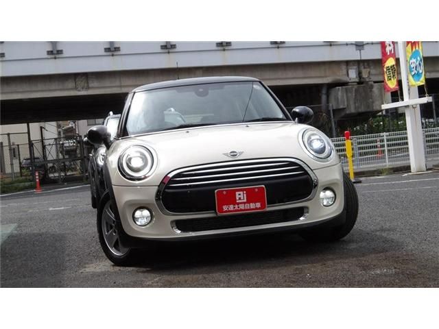 BMW MINI COOPER D 2018