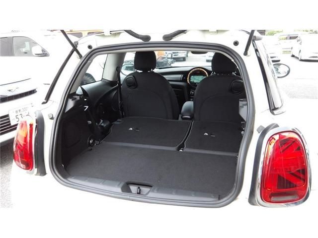 BMW MINI COOPER D 2018