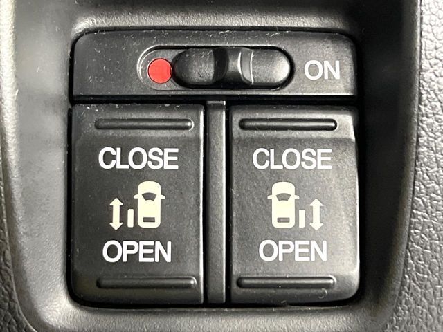 HONDA N BOX CUSTOM 2017