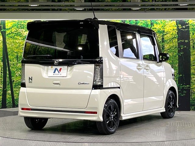 HONDA N BOX CUSTOM 2017