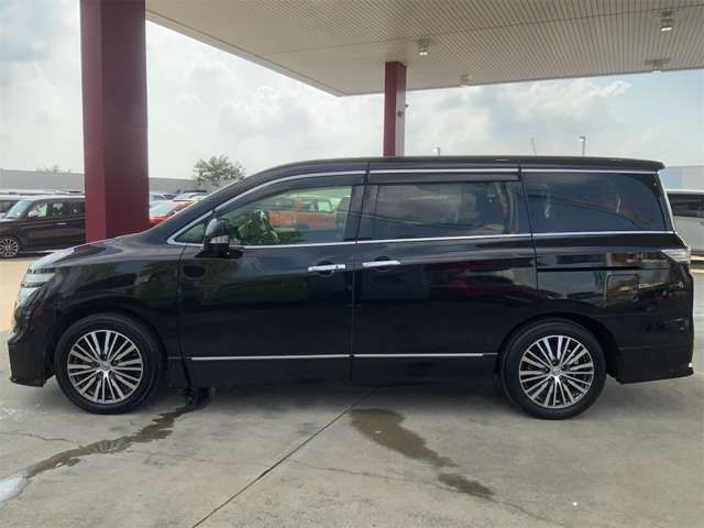 NISSAN ELGRAND 2014