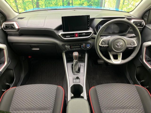 TOYOTA RAIZE HYBRID 2022