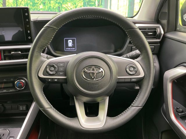 TOYOTA RAIZE HYBRID 2022