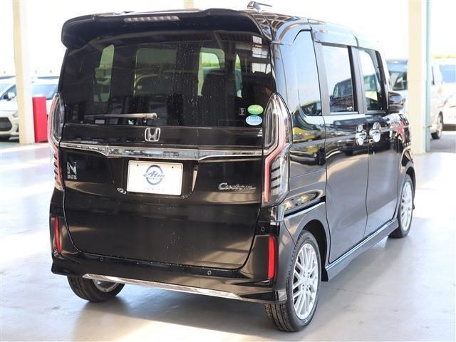 HONDA N BOX CUSTOM 2021