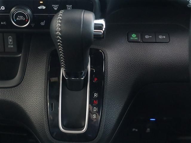 HONDA N BOX CUSTOM 2021