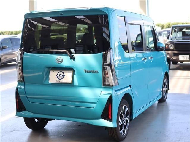 DAIHATSU TANTO CUSTOM 2024