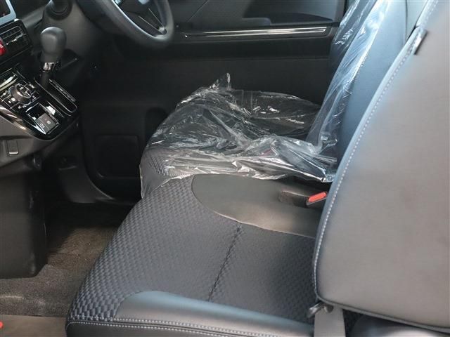 DAIHATSU TANTO CUSTOM 2024