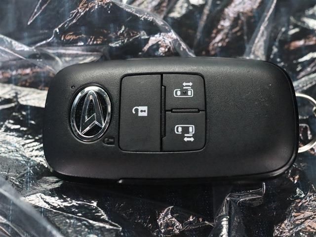 DAIHATSU TANTO CUSTOM 2024