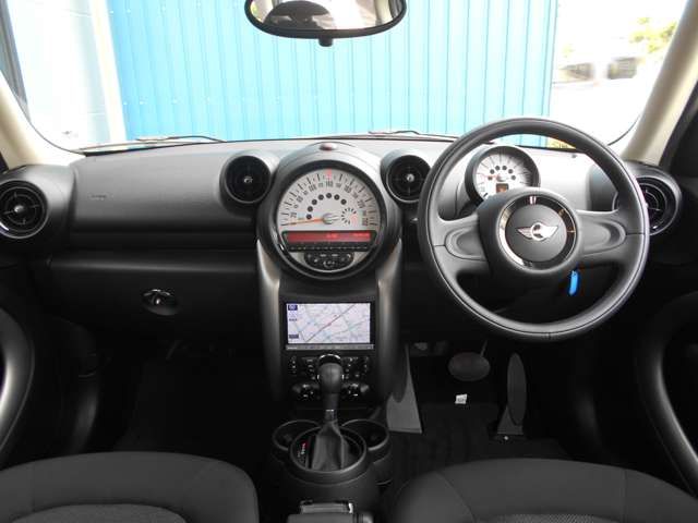 BMW BMW MINI COOPER CROSSOVER 2014