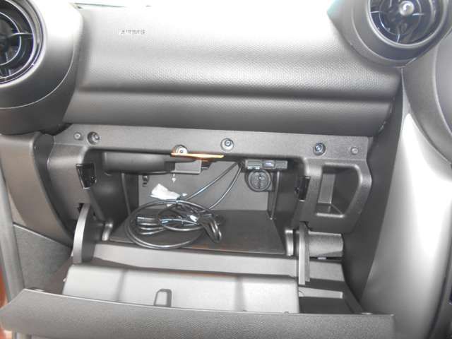 BMW BMW MINI COOPER CROSSOVER 2014