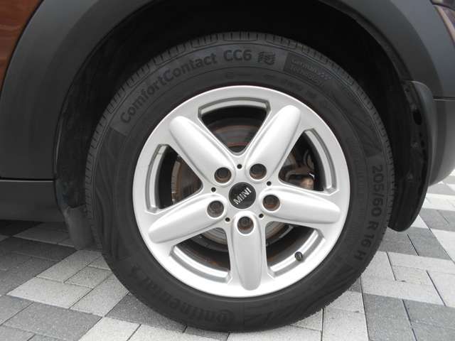 BMW BMW MINI COOPER CROSSOVER 2014