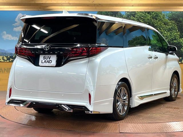 TOYOTA ALPHARD 2024