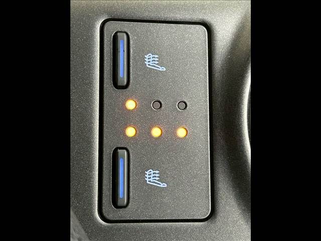 TOYOTA CAMRY HYBRID 2022