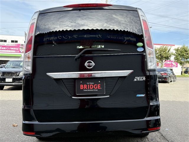 NISSAN SERENA  WG 4WD 2012