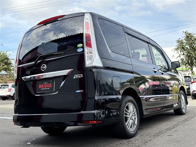 NISSAN SERENA  WG 4WD 2012